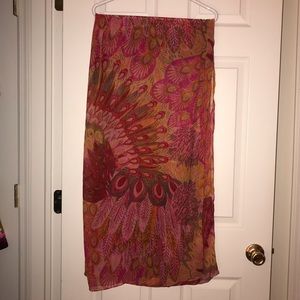 Pink/red/orange feather pattern scarf/wrap/sarong